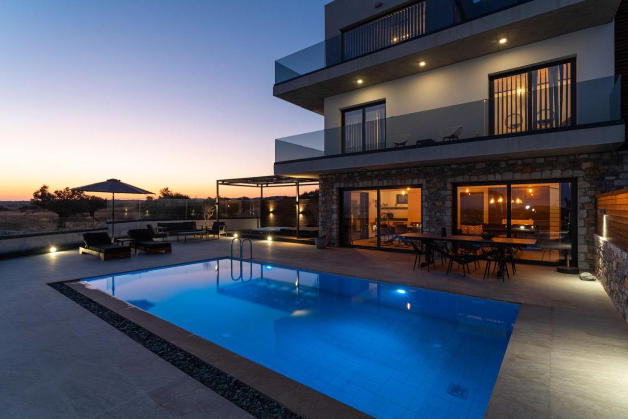 Amara Luxury Villas ลาคาเนีย ภายนอก รูปภาพ